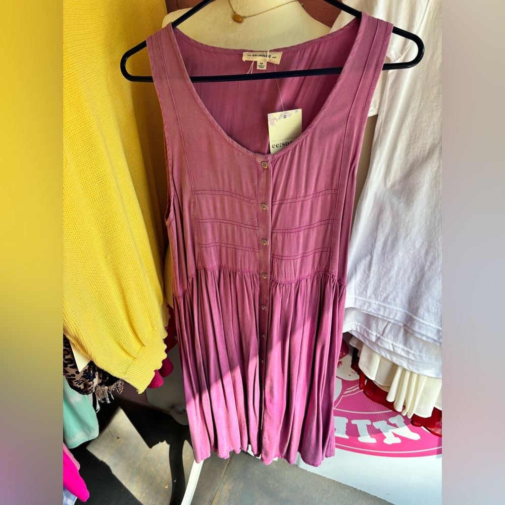 Eesome Berry Button-Front tank dress size medium NWT